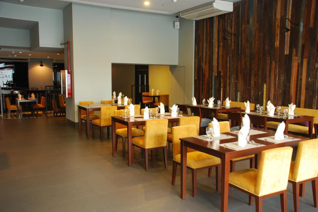 Amelie Hotel Manila Exteriör bild